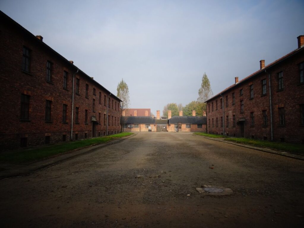 road and buildings auschwitz
