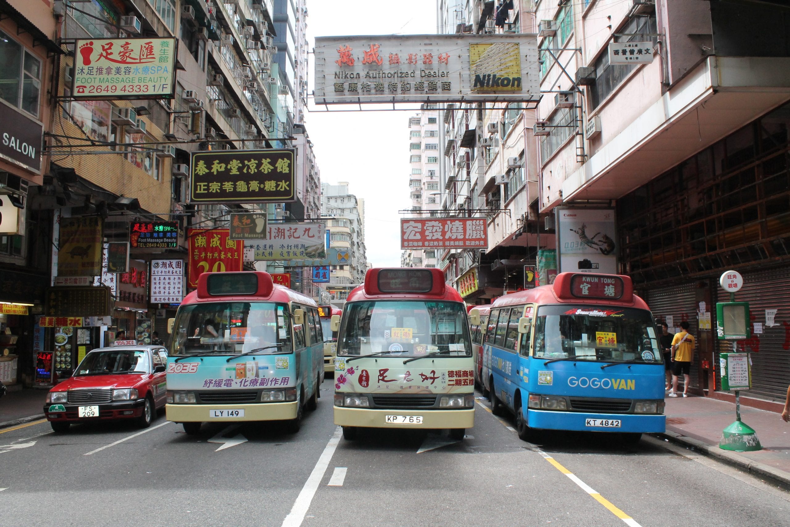 buses lined up in hong kong downtown
