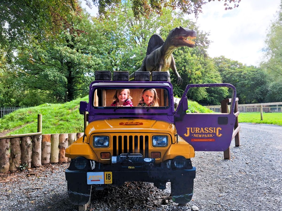 jurassic newpark jeep