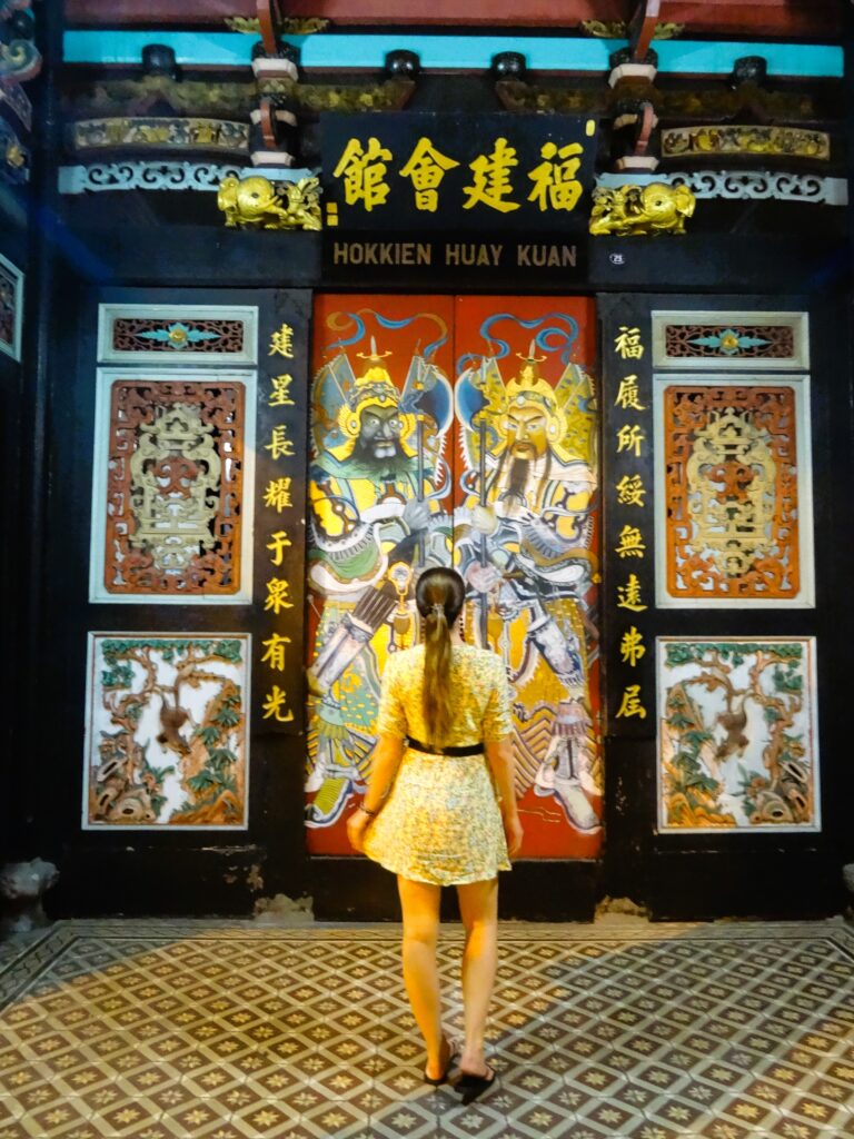 lady colorful doorway malaysia