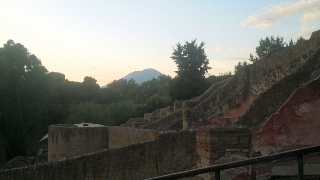 vesuvius from pompeii